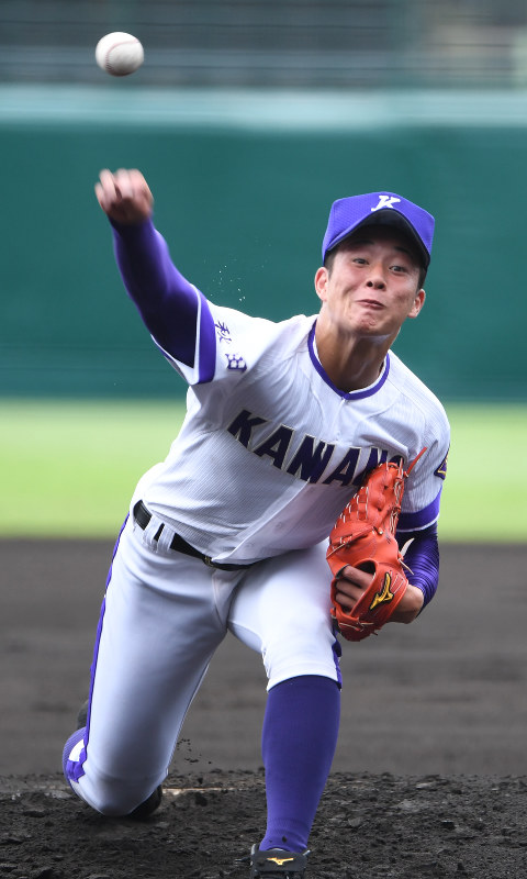 夏の高校野球：連覇狙う花咲徳栄、鳴門に逆転勝ち | 毎日新聞