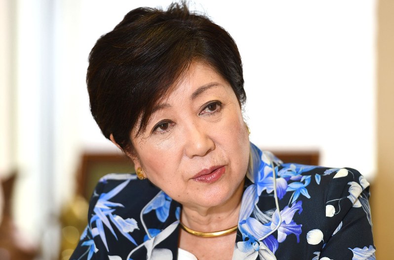 就任2年となり、都政について語る小池百合子知事=東京都新宿区の都庁で2018年8月8日午後1時33分、藤井太郎撮影