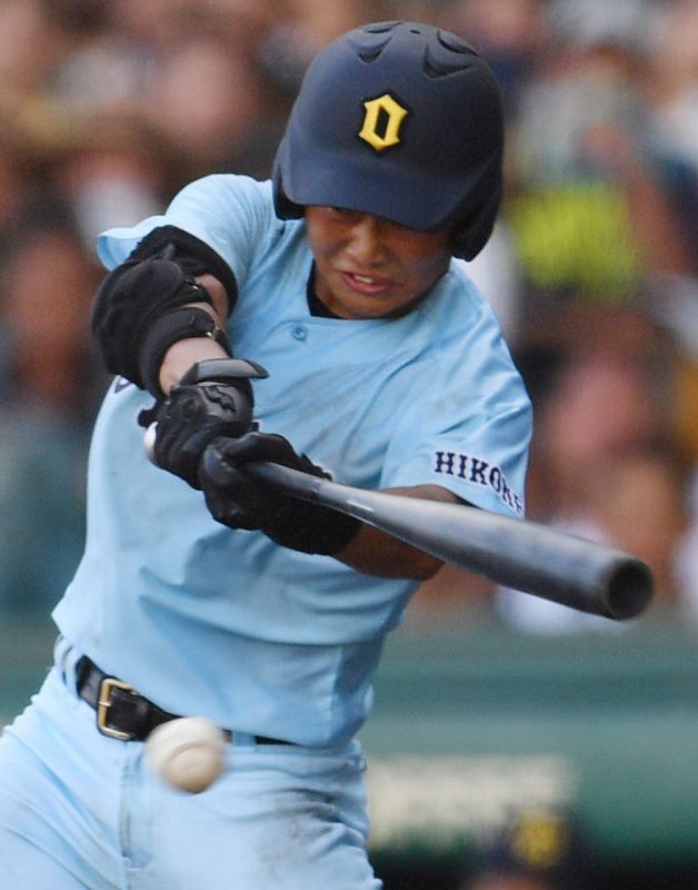 夏の高校野球：第9日目第3試合 前橋育英（群馬）―近江（滋賀） [写真