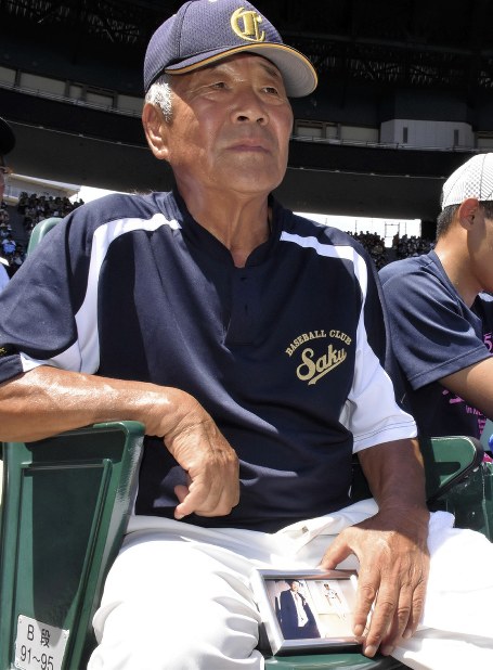 夏の高校野球：「亡き息子の夢」70歳父、佐久長聖応援 | 毎日新聞