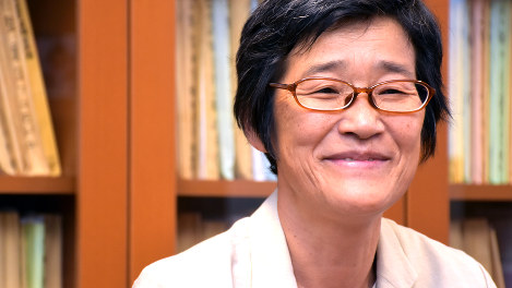 倉林明子氏＝須藤孝撮影