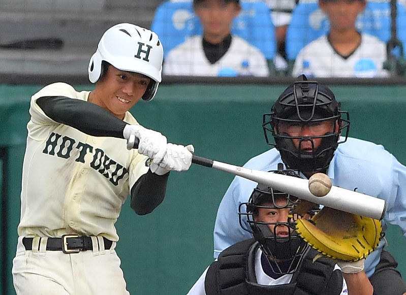 夏の高校野球：第12日目第1試合 報徳学園（東兵庫）－愛工大名電