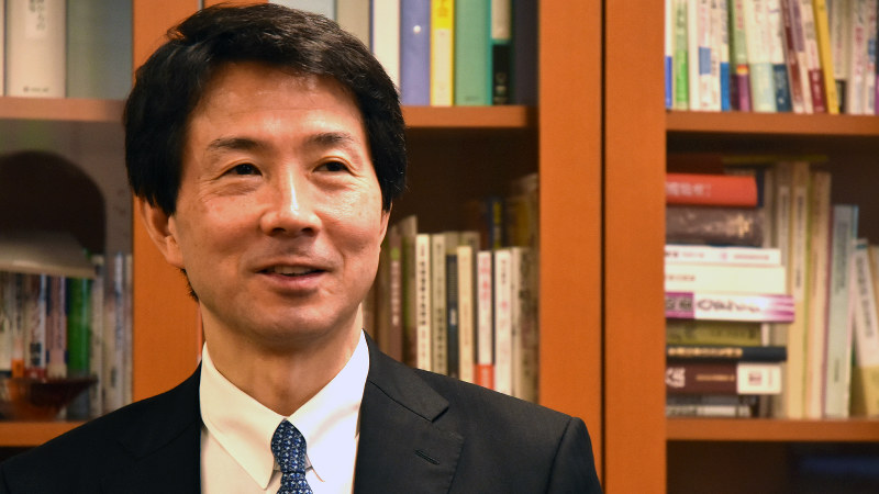 大塚耕平氏=須藤孝撮影