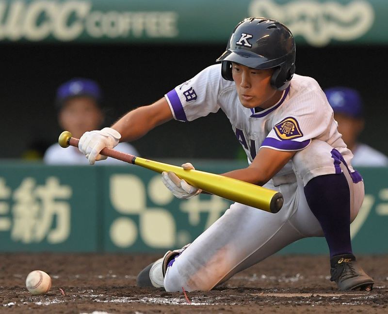 夏の高校野球：準々決勝第4試合 近江（滋賀）―金足農（秋田） [写真