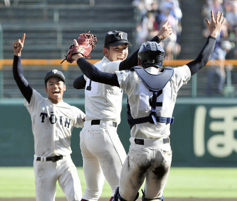 夏の高校野球：金足農、打者にスクイズ伝わらず | 毎日新聞