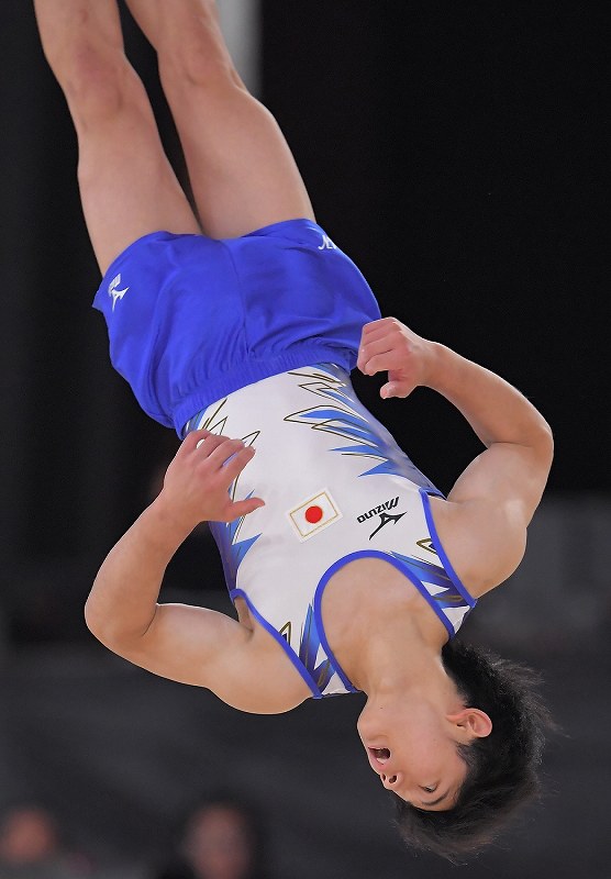 アジア大会：体操 つり輪の野々村が銀メダル [写真特集10/13] | 毎日新聞