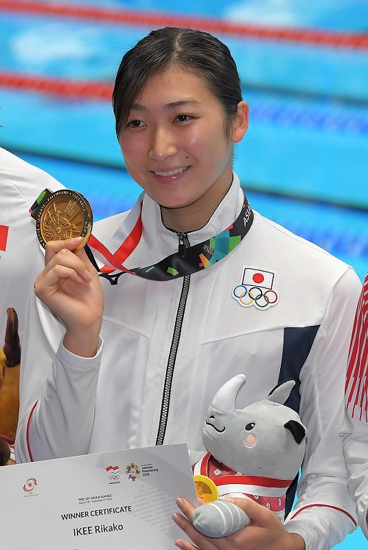 アジア大会：18歳池江が偉業・6冠 強敵に心理戦で圧力 [写真特集3