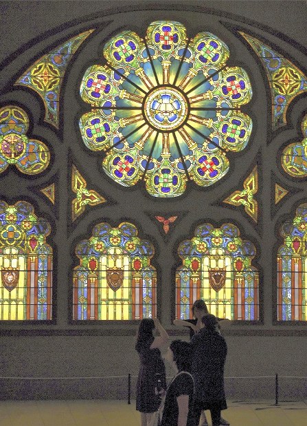 小樽：ステンドグラスギャラリー公開 似鳥美術館 | 毎日新聞