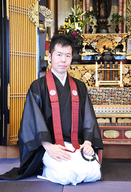 四国人 ２９ 愛媛初のビーチテニスクラブ マンダリーノ 代表 山田祐希さん 四国 毎日新聞