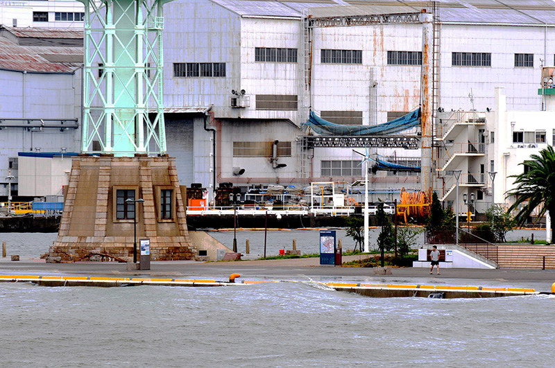 台風２１号 高潮で浸水被害 県内８人が重軽傷 兵庫 毎日新聞