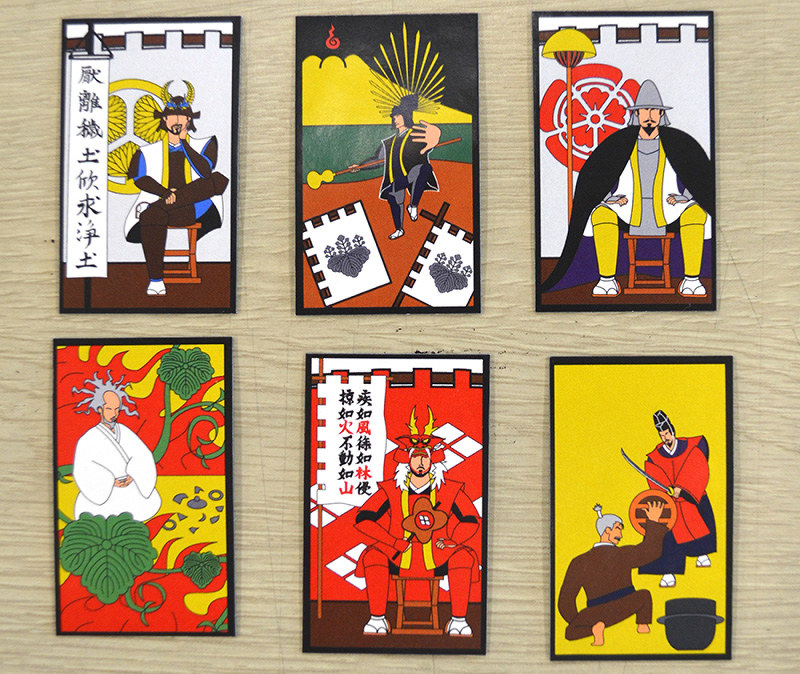 大阪のワザ 小宮一将さん 花札 武将家紋 天王寺区 イラストで紡ぐ戦国物語 大阪 毎日新聞