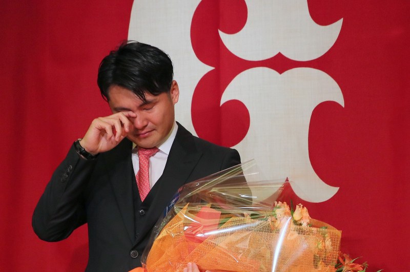 巨人・杉内引退：「これ以上は僕のわがままに」涙の決断 | 毎日新聞