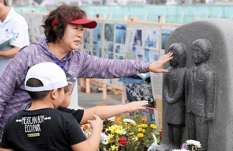 ｅｙｅ 見つめ続ける 大震災 語り継ぐ命 企業防災説く遺族 写真特集5 10 毎日新聞