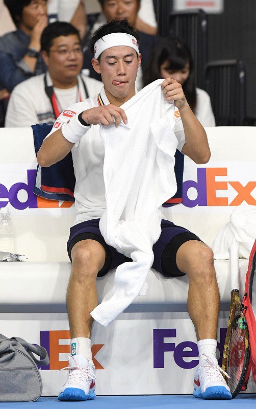 テニス：錦織、準々決勝に進出 楽天オープン [写真特集9/10