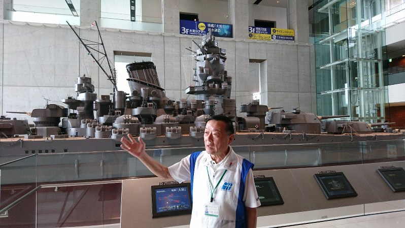 「戦艦大和の歴史を通して、命の大切さ、戦争の悲惨さ、平和の尊さを伝えたい」と話す川西光治さん=広島県呉市の大和ミュージアムで
