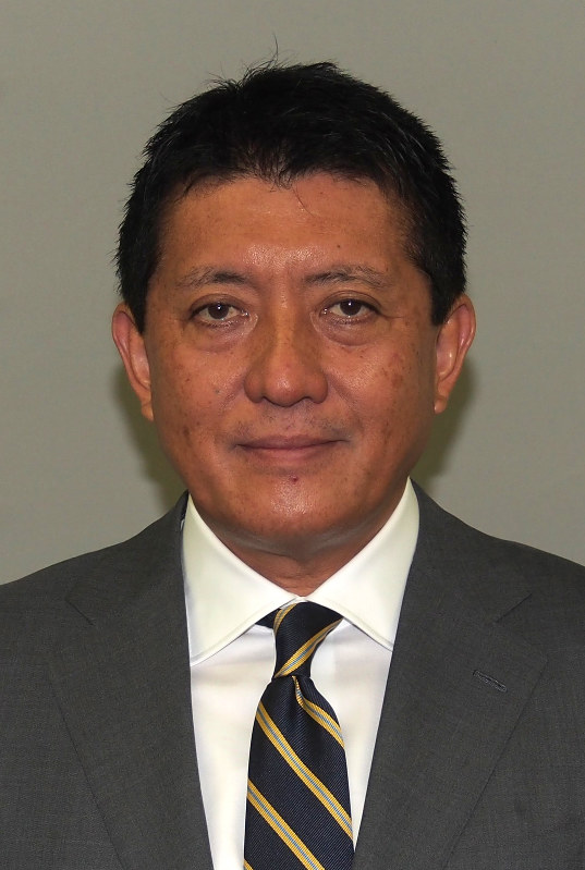 平井卓也氏