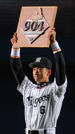 プロ野球：金本知憲氏の軌跡 [写真特集17/28] | 毎日新聞