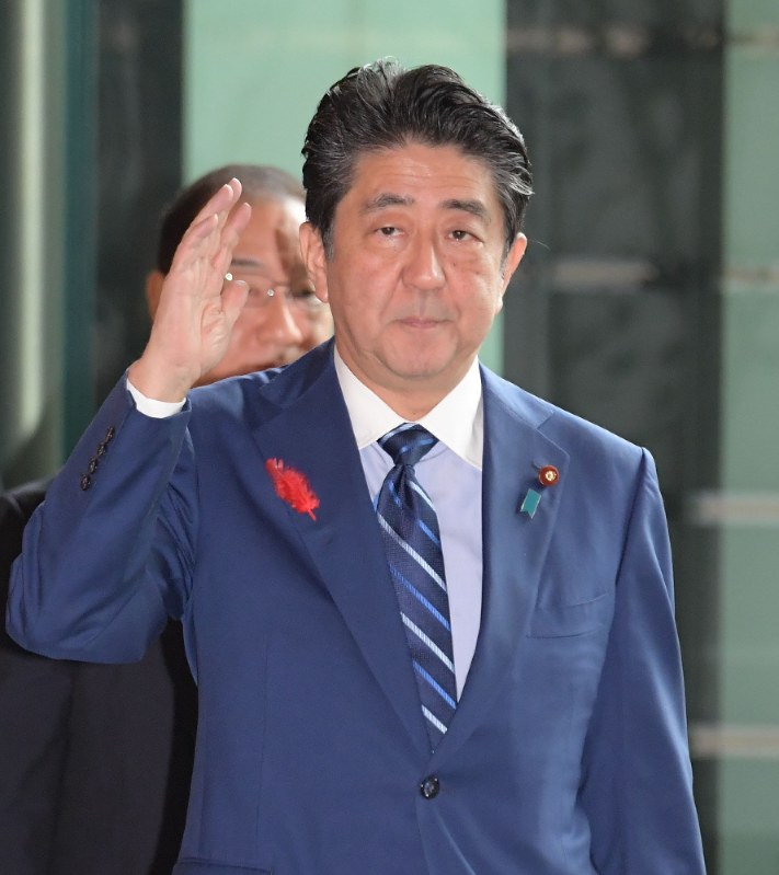 安倍晋三首相=首相官邸で2018年10月10日、川田雅浩撮影