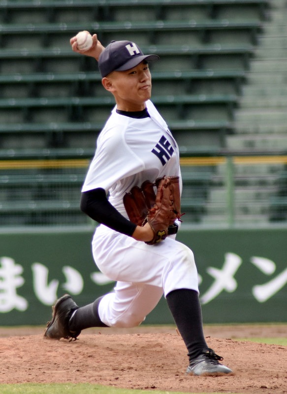高校野球 龍谷大平安など８強 秋季近畿大会 毎日新聞