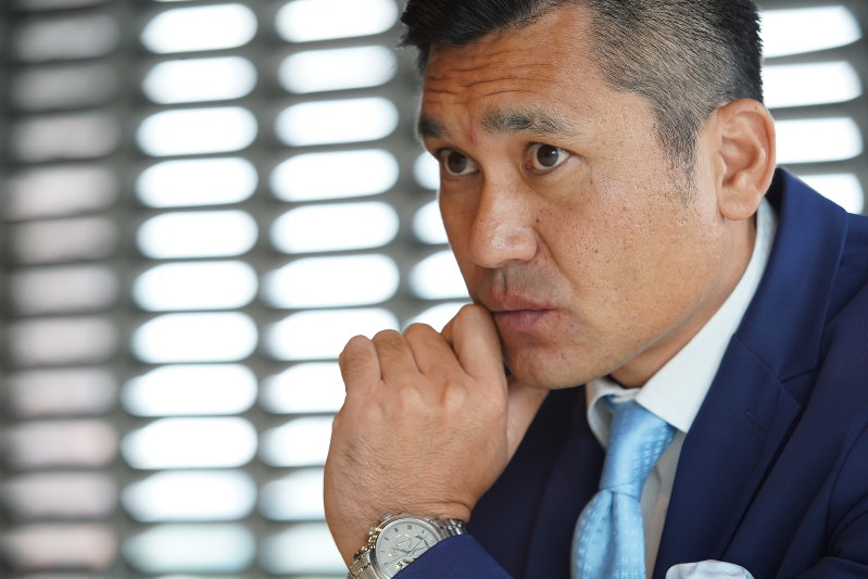 初めて社会人野球の実況を担当するプロ野球・ロッテの元エース・黒木知宏さん=東京都千代田区で2018年10月23日、小座野容斉撮影