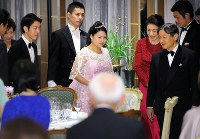 高円宮家：ピンク色ドレスの絢子さん 結婚披露晩さん会 [写真特集1/15