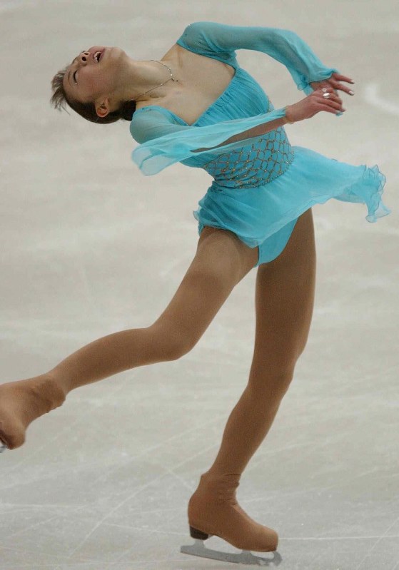 フィギュアスケート　浅田真央　中野友加里　村主章枝　安藤美姫他　直筆サイン色紙 フィギュアスケート 浅田真央 中野友加里 村主章枝 安藤美姫他 直筆