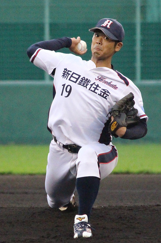 新日鉄住金広畑の尾嶋佳太投手=京都市右京区のわかさスタジアム京都で、望月靖祥撮影
