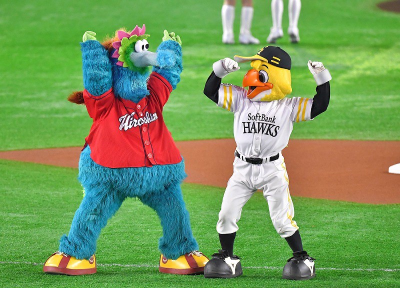 日本シリーズ マスコットも熱い競演 写真特集10 11 毎日新聞