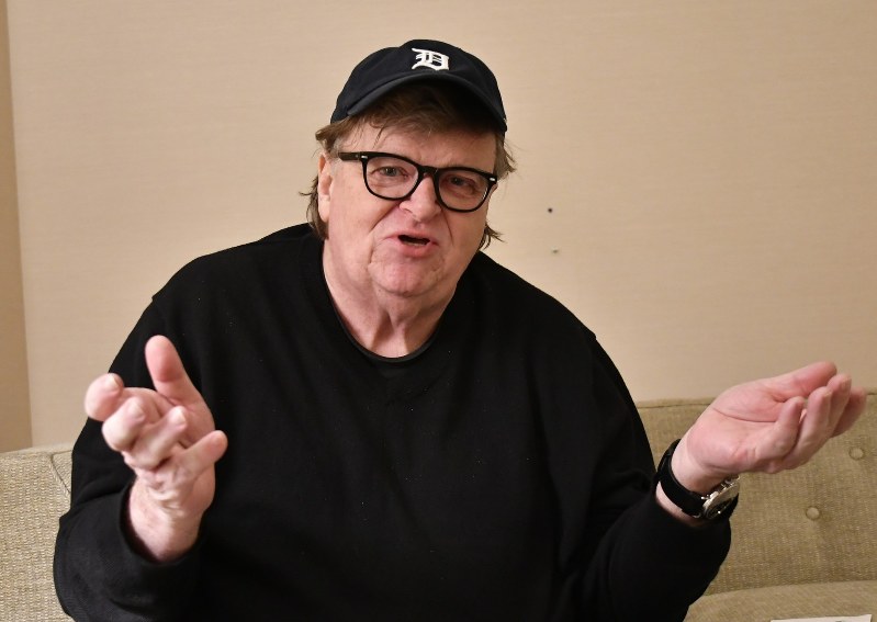 新作「華氏119」について話すマイケル・ムーア監督=ニューヨークのホテルで2018年11月1日、國枝すみれ撮影