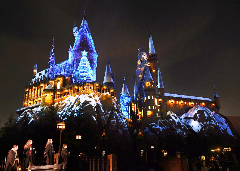 ｕｓｊ ホグワーツ城に 魔法 冬のイベント公開 写真特集3 7 毎日新聞