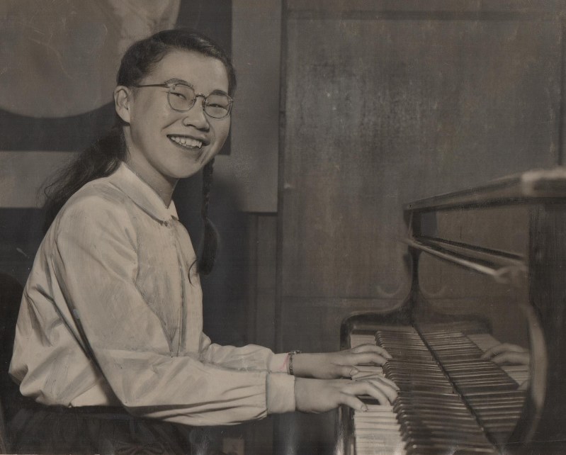 新芸 とその時代 ５１ 新芸と日本の音楽家 賀集裕子 毎日新聞