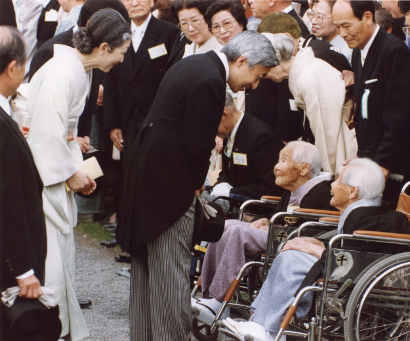 赤坂御苑：平成彩った園遊会 両陛下、9日最後に | 毎日新聞