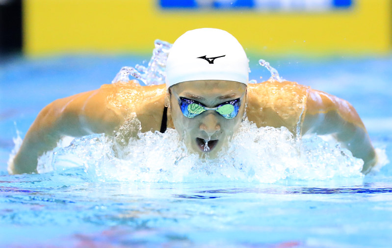 競泳 池江が自身の日本記録塗り替え優勝 女子１００バタ 毎日新聞