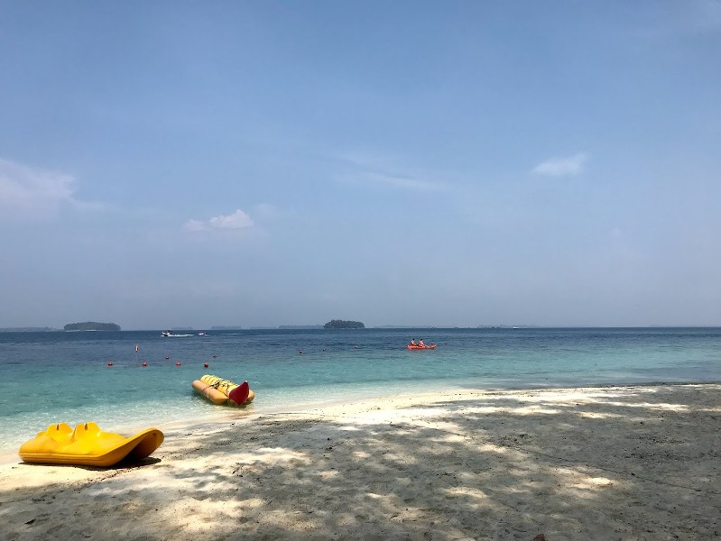 インドネシア・セパ島のビーチ