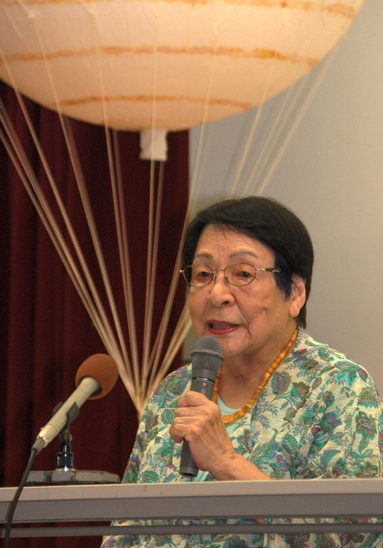 風船爆弾をテーマにした市民ミュージカル上演にも取り組んできた高橋光子さん=愛媛県四国中央市で2014年8月21日、松倉展人撮影