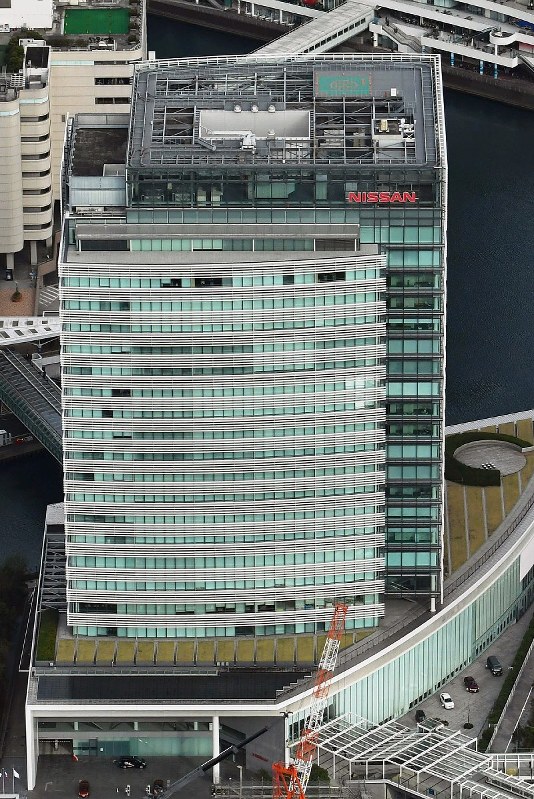 日産自動車グローバル本社=横浜市西区で2018年11月20日、本社ヘリから渡部直樹撮影