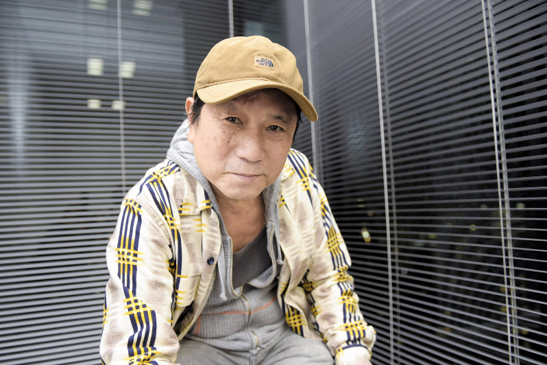 人生は夕方から楽しくなる ミュージシャン 近田春夫さん 母の介護 大腸がん 音楽活動を本格再開 毎日新聞