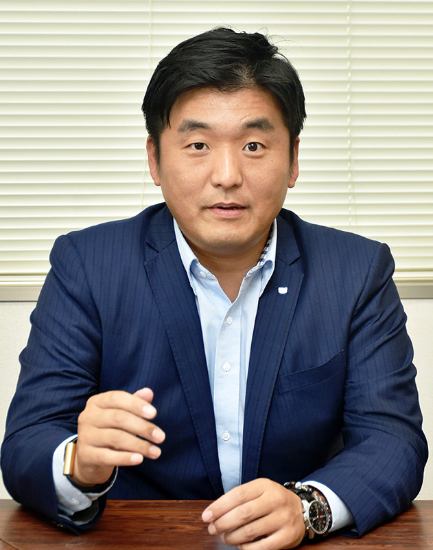 私は望む １９知事選 ４ 鳥取青年会議所理事長 若本憲治さん ３９ 地元企業底上げ期待 鳥取 毎日新聞