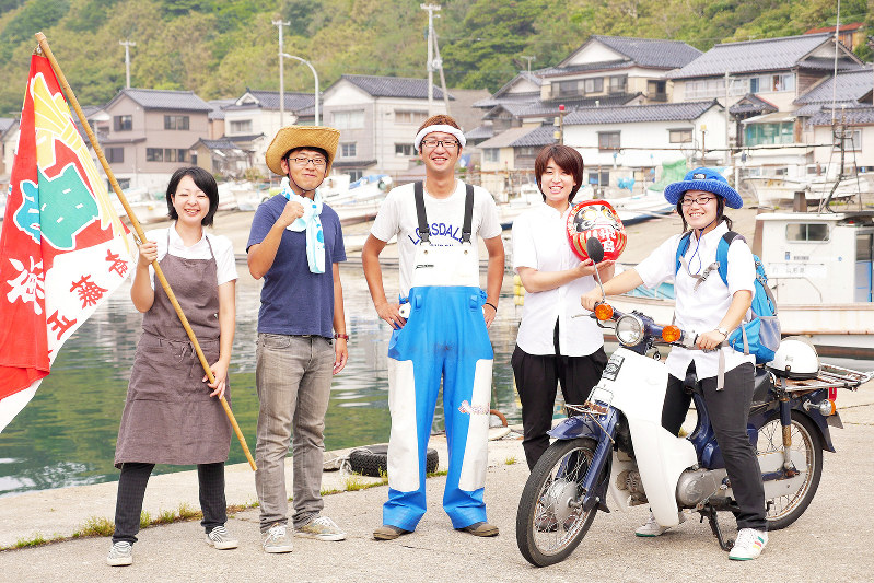 合同会社とびしまのスタッフたち