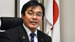 日本語教育、国が責任　社会を分断しないために
