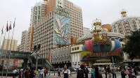マカオ旧市街に一番近い老舗カジノ・リスボン（写真は筆者撮影）