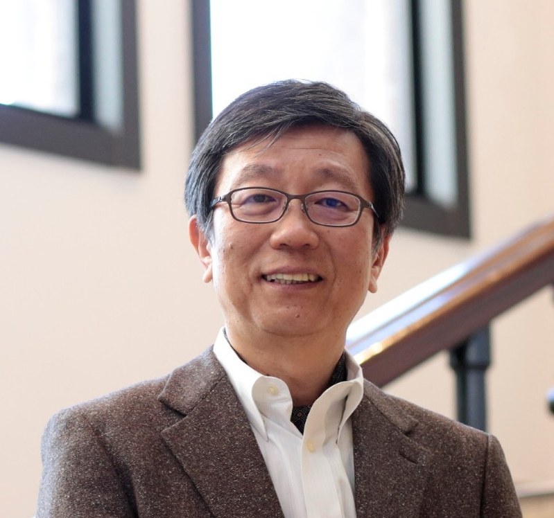 三輪玄二郎社長