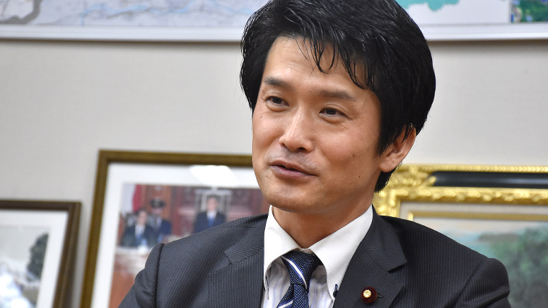 小川淳也氏=須藤孝撮影