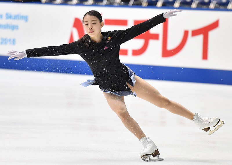 18歳坂本花織が初優勝 紀平2位、宮原3位 全日本フィギュア [写真特集3
