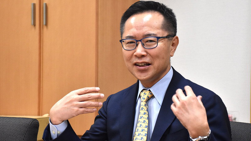 古川元久氏=須藤孝撮影