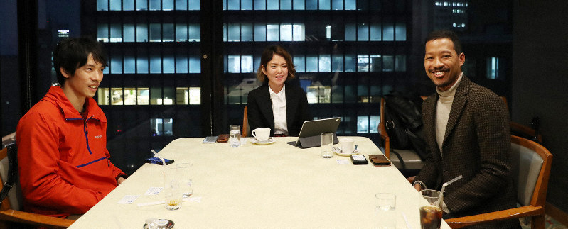 座談会で話す(右から)ブルームスキームの中里裕史CEO、MODALAVAの桂茉利子CEO、ventusの小林泰CEO=東京都千代田区で2018年12月26日、小川昌宏撮影