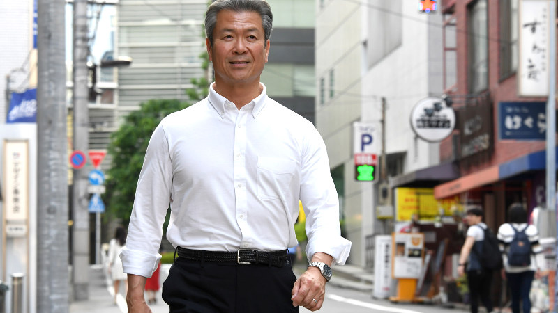 馬淵澄夫氏=根岸基弘撮影