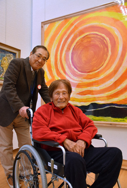 まだ描ける「100歳展」 宮崎の画家・弥勒さん、創作70年の軌跡 | 毎日新聞