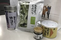 山形屋海苔店の商品＝2019年2月1日、田中学撮影