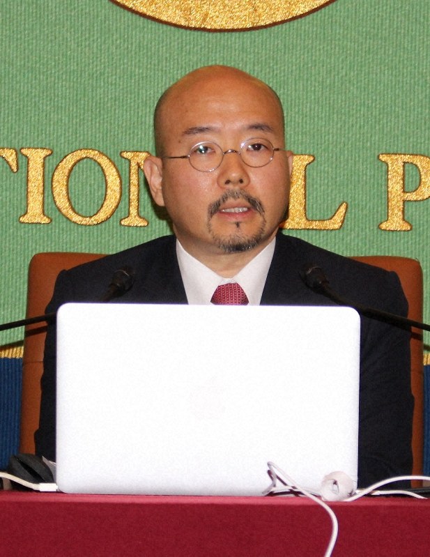 記者会見するベネズエラのセイコウ・イシカワ(石川成幸)駐日大使=日本記者クラブで2019年2月1日、庭田学撮影